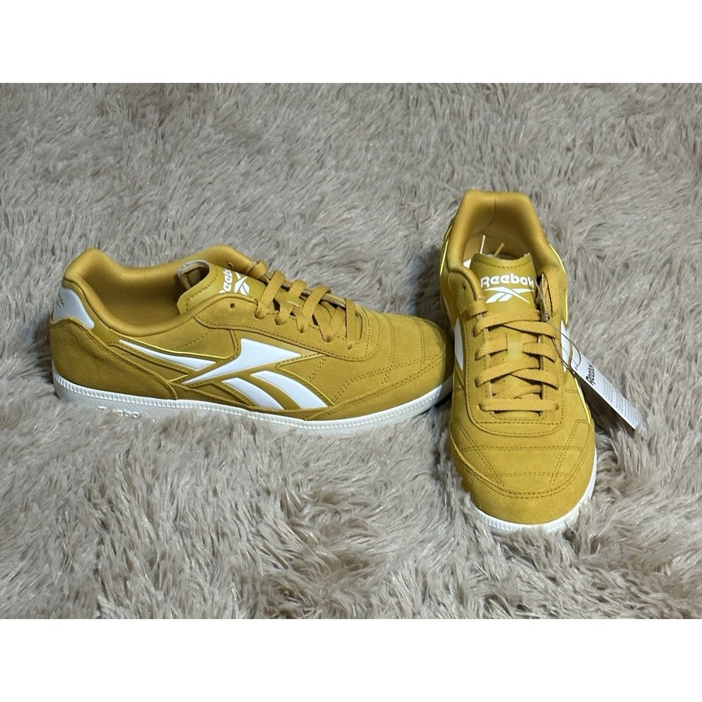 Reebok Classic AZ Suede Leather Yellow Mustard Shoes Men's size 10 NWT Rare!